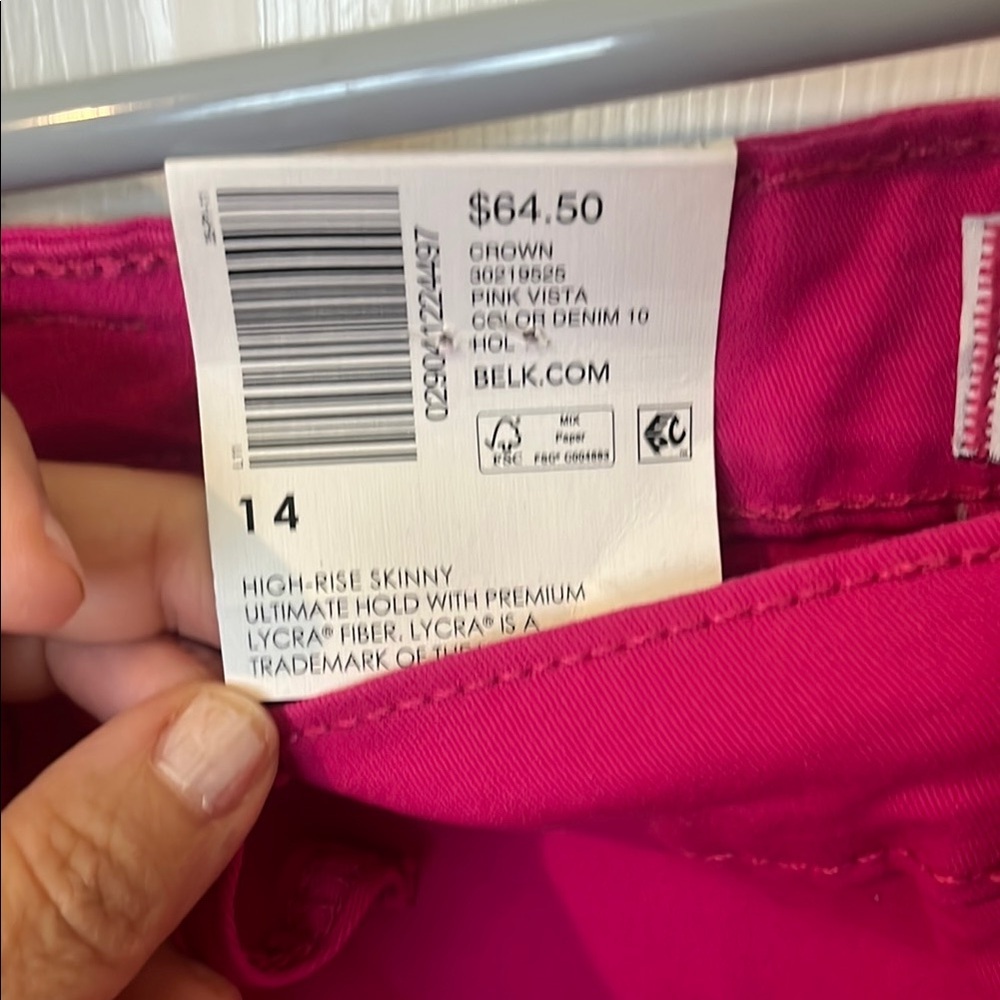crown & ivy Women's Straight Leg Jeans - Pink - Picture 5 of 7